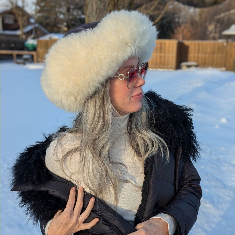 Vintage Shearling Cossack Hat - Picture 7 of 8